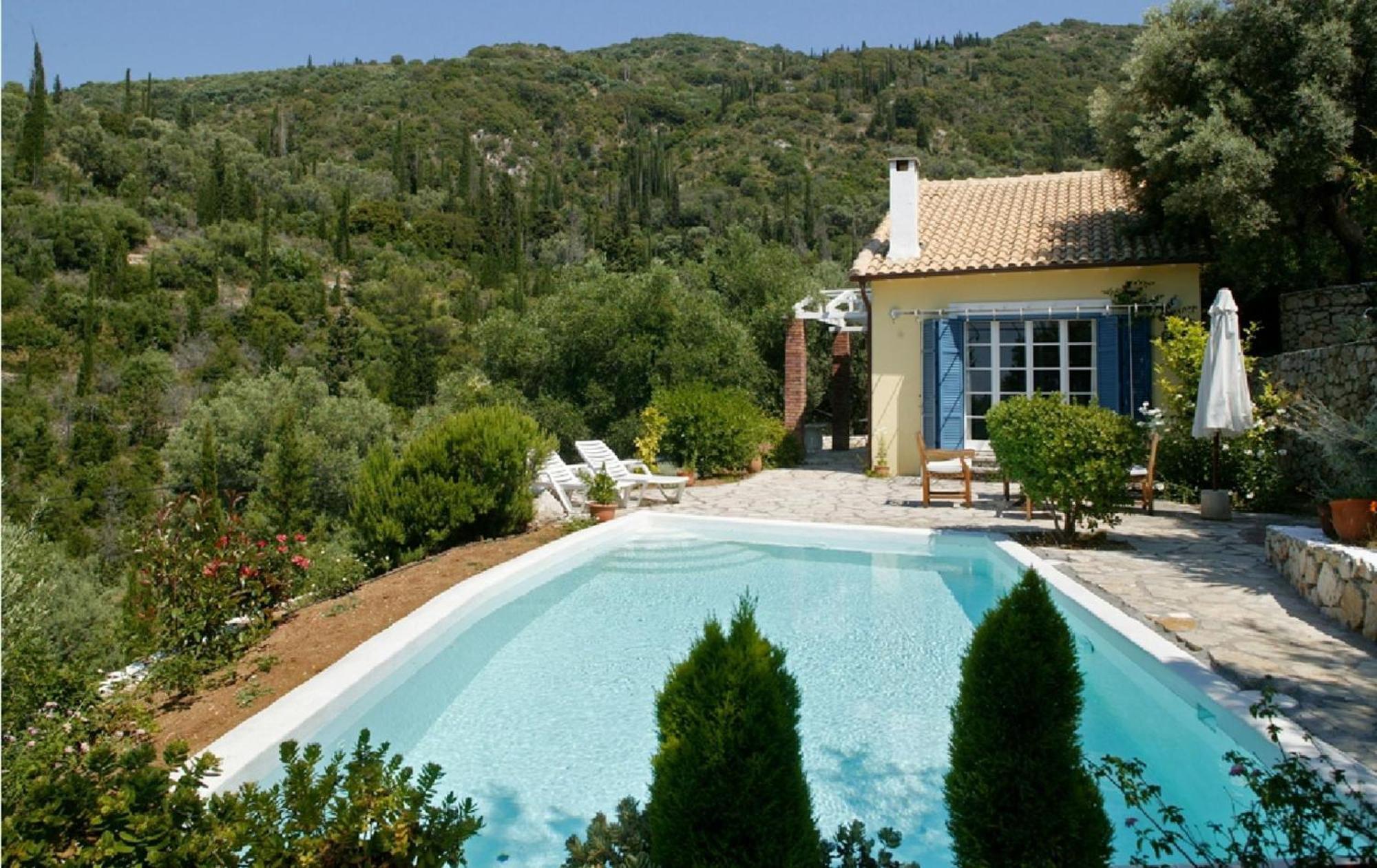 Agios Nikitas Villas Екстер'єр фото